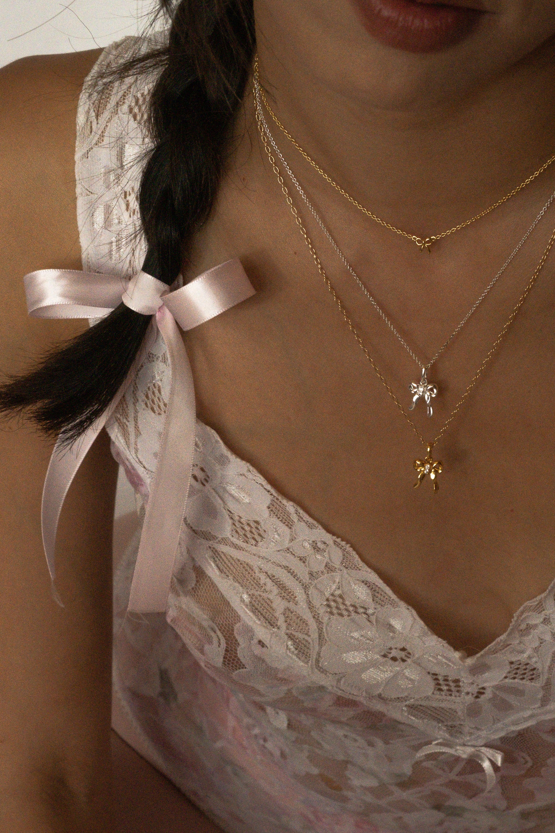 Take A Bow Pendant Necklace - Image 5