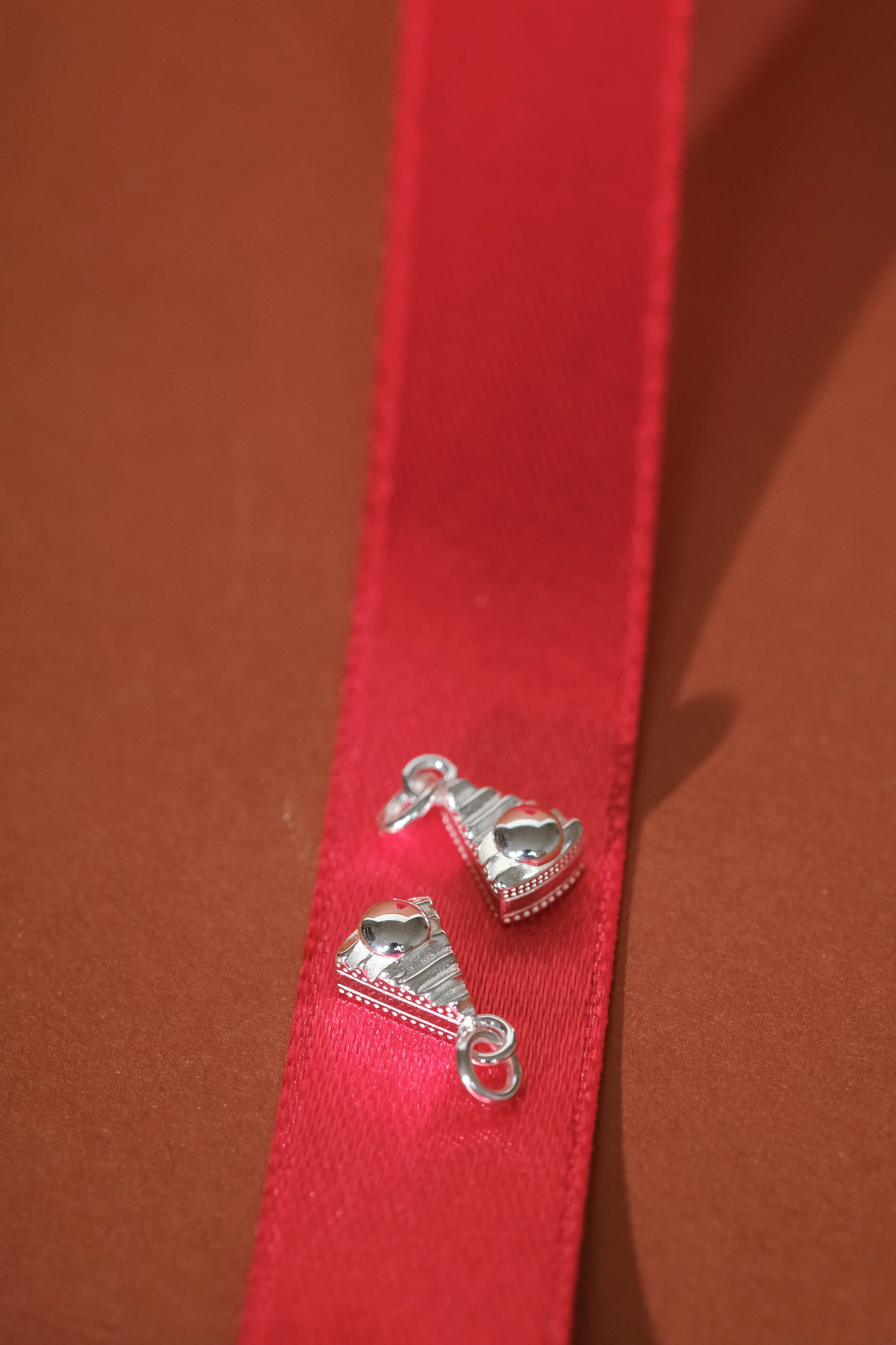 Tarts Anon Charm - Sterling Silver - Image 5