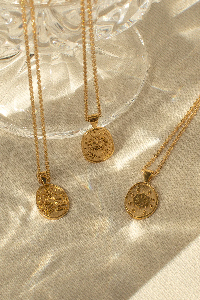 The Wheel of Fortune Tarot Necklace - Image 5