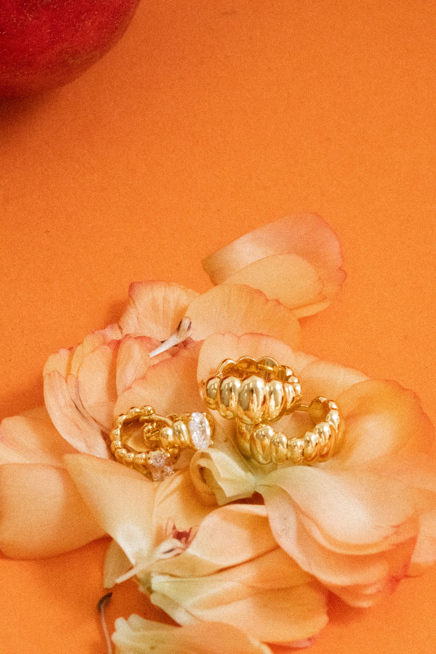Toggle Ribbed Hoops Set - Image 8