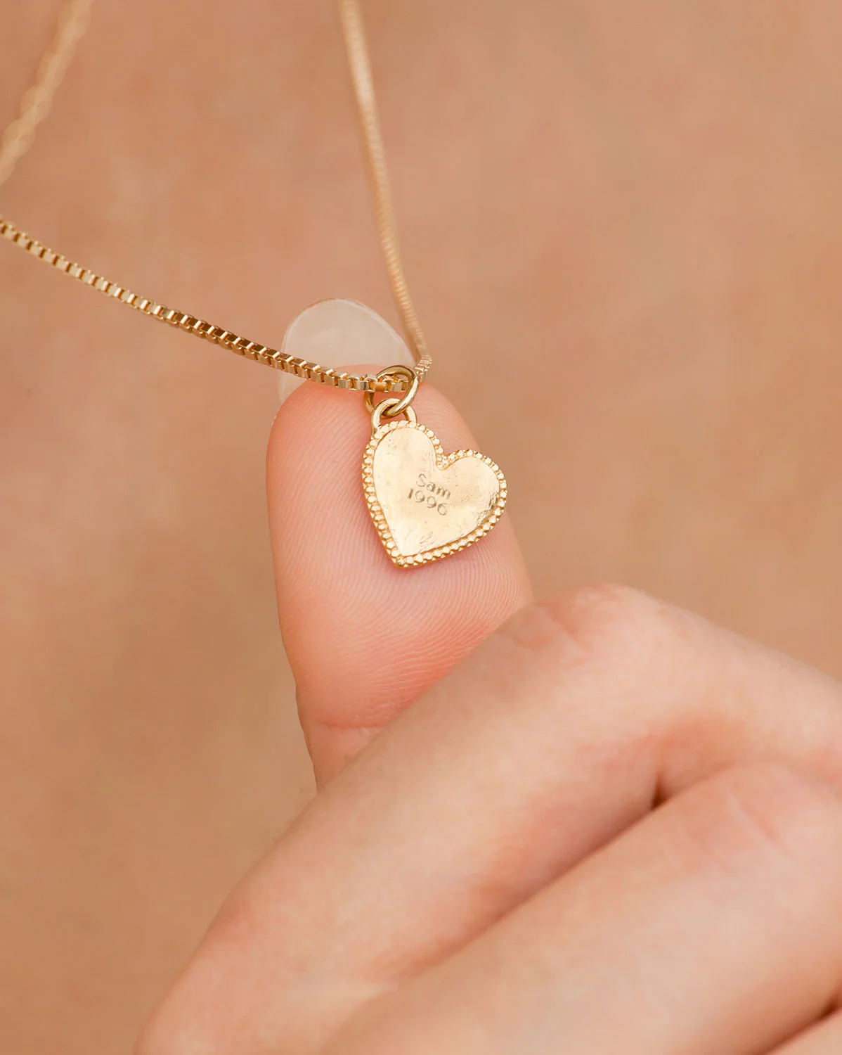 Venus Engravable Heart Pendant - Image 3