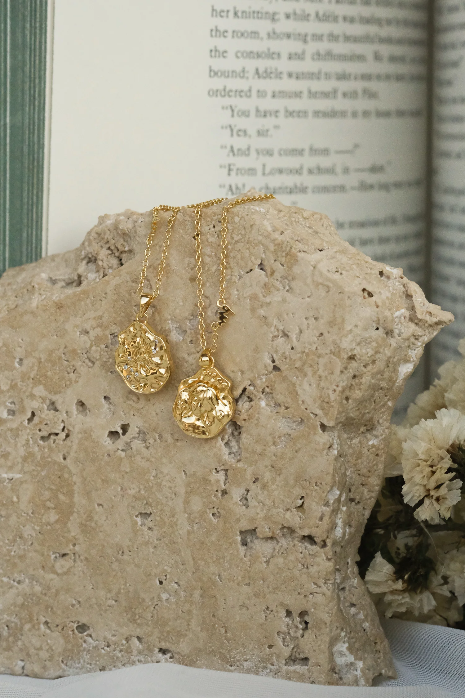 Virgo II Zodiac Necklace - Image 6
