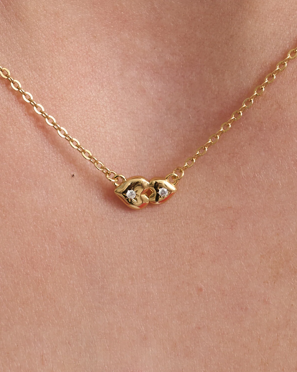 You And Me Solid Gold Hearts Necklace - Image 7