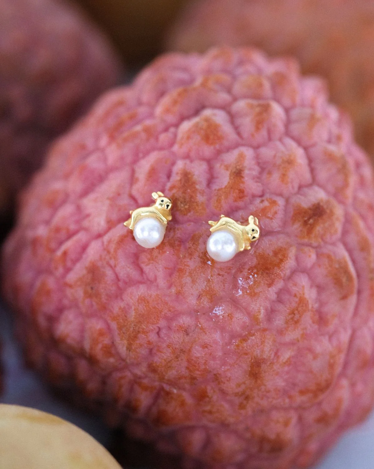 Yue Yue Pearl Piercing - Image 2